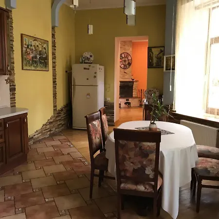 квартира возле парка Apartment *